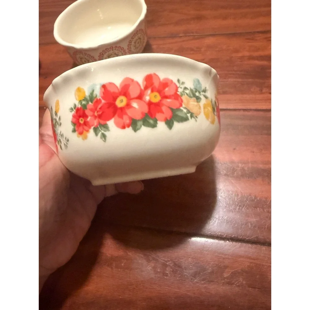 Pioneer Woman Stoneware  Set of 4 Floral Medallion Multi-Color 4 inch